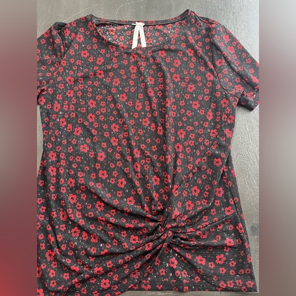 Jo&Co Womens Red Black Floral Ribbed Twist Front Short Sleeve Top Size Large - Picture 5 of 10